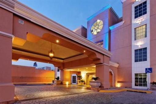 фото отеля Holiday Inn Express Tecnologico Monterrey