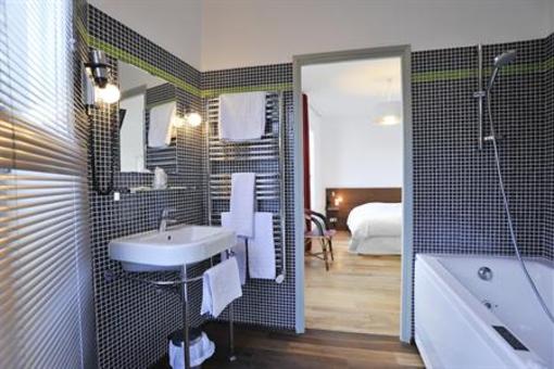 фото отеля Hotel Le Corsaire Etretat