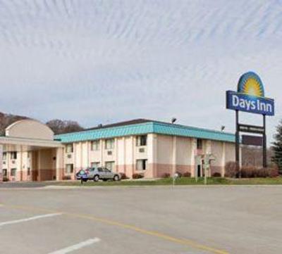 фото отеля Days Inn Portage (Wisconsin)