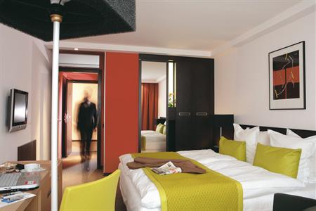 фото отеля Best Western Grand Hotel Bristol