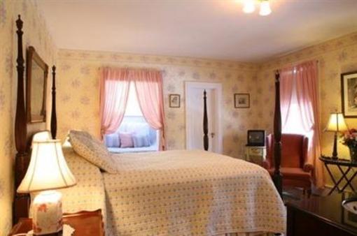 фото отеля Thornewood Inn