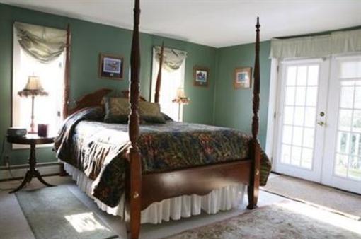 фото отеля Thornewood Inn