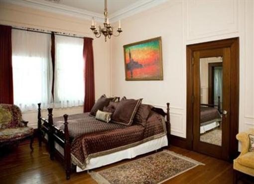 фото отеля The Inn at Irwin Gardens