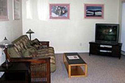 фото отеля Anchorage Uptown Suites