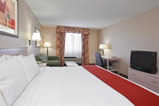 фото отеля Holiday Inn Express Cleveland Vermilion