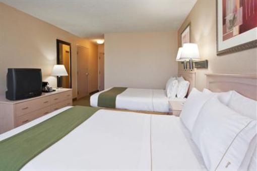 фото отеля Holiday Inn Express Cleveland Vermilion