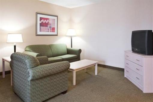 фото отеля Holiday Inn Express Cleveland Vermilion