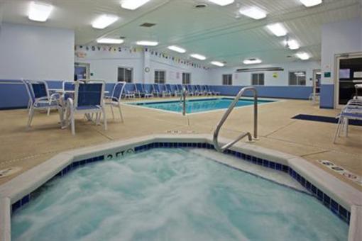 фото отеля Holiday Inn Express Cleveland Vermilion