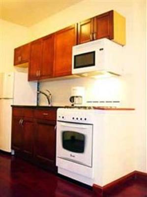 фото отеля Spacious One Bedroom Apartment New York City