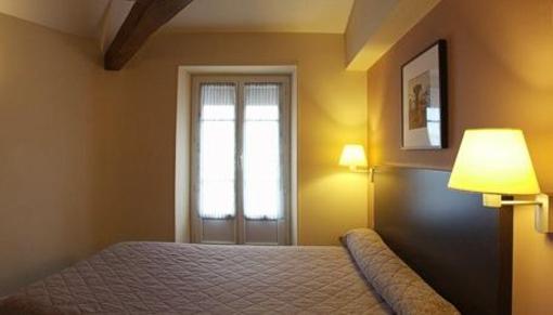 фото отеля Hotel De Bordeaux La Rochelle
