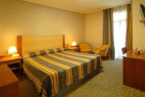 фото отеля Hotel Mora