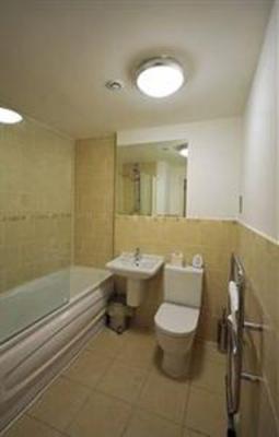 фото отеля Base Serviced Apartments – Spectrum