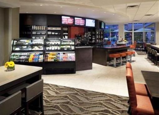 фото отеля Holiday Inn Hotel & Suites Vancouver Downtown