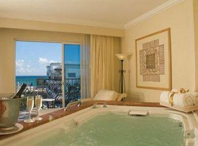 фото отеля The Royal Resort Playa del Carmen