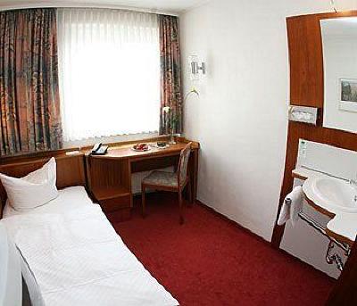 фото отеля Maingau Hotel
