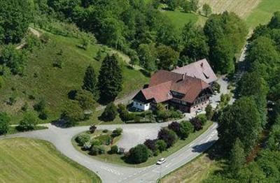 фото отеля Schwarzwaldhotel Erdrichshof