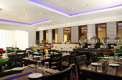 фото отеля The Pearl Hotel New Delhi