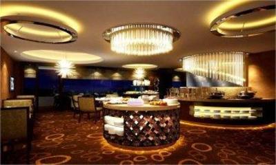 фото отеля Crowne Plaza Ahmedabad City Centre