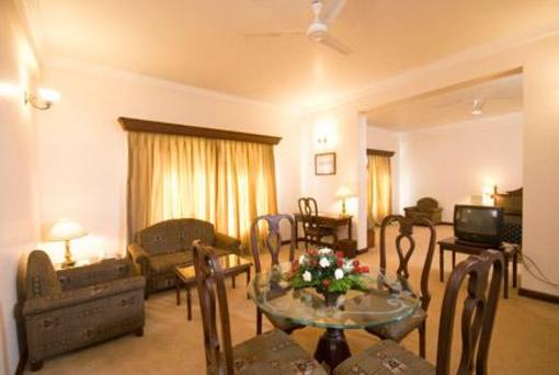 фото отеля Hotel Express Residency Jamnagar