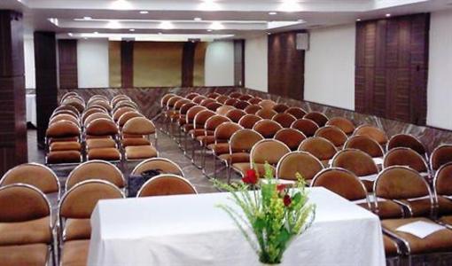 фото отеля Green Inn Hotel Kolkata