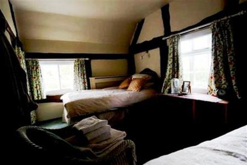 фото отеля Brook House Bed & Breakfast