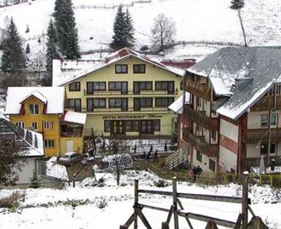 фото отеля Hotel Minut Vatra Dornei
