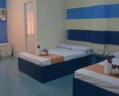 фото отеля Middle Town Inn