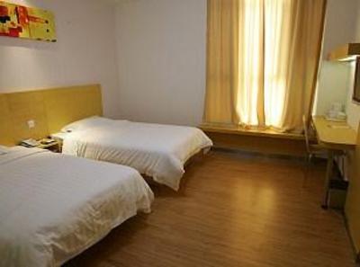 фото отеля Sunny Sky Inns Taipingyang Wuhan