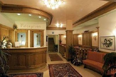 фото отеля Hotel La Maison Alleghe