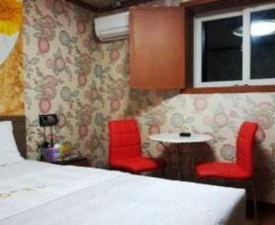 фото отеля A Motel Shinchon