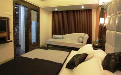 фото отеля Hotel Poonam