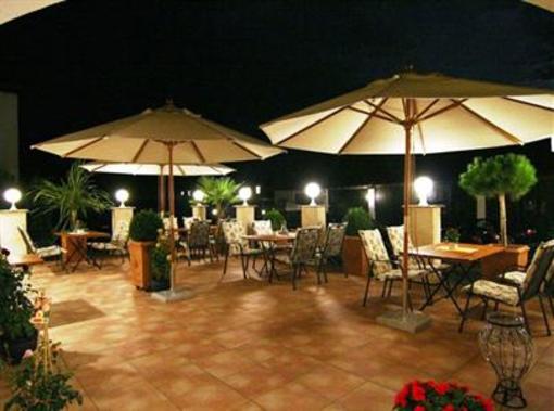 фото отеля Hotel Bergischer Hof Overath