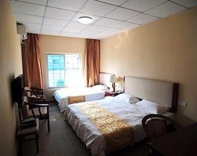 фото отеля Go Happy Hotel