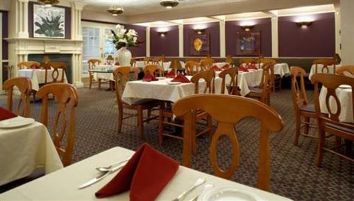 фото отеля Radisson Hotel & Suites Cleveland Eastlake