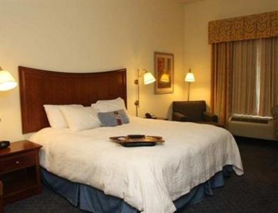 фото отеля Hampton Inn Pine Grove