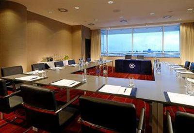 фото отеля Sheraton Amsterdam Airport Hotel and Conference Center