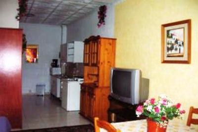 фото отеля Hostal Nevada Fuengirola