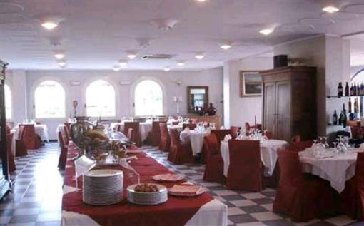 фото отеля Hotel Peschiera