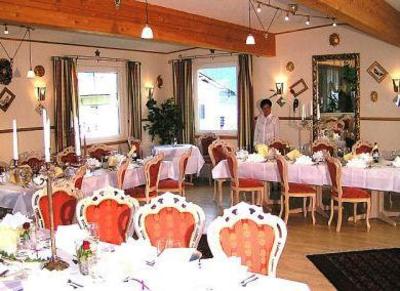 фото отеля Sonnenhügel Hotel Treffen