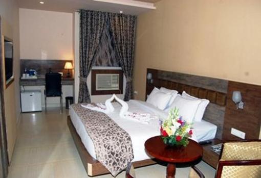 фото отеля Hotel The Continental Clarks Inn