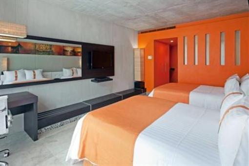 фото отеля Holiday Inn Tuxpan