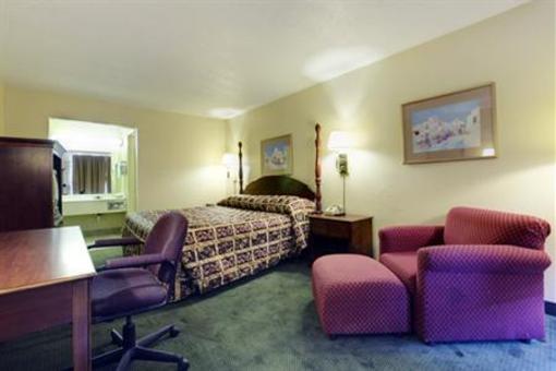 фото отеля Americas Best Value Inn & Suites Amarillo