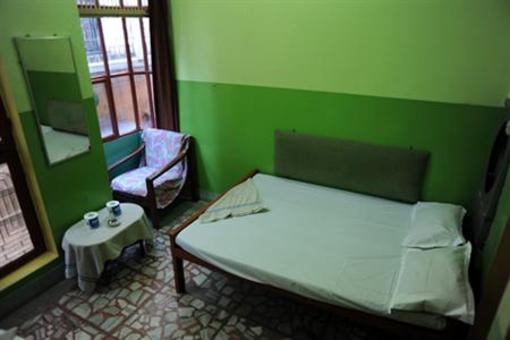 фото отеля Baba Guest House