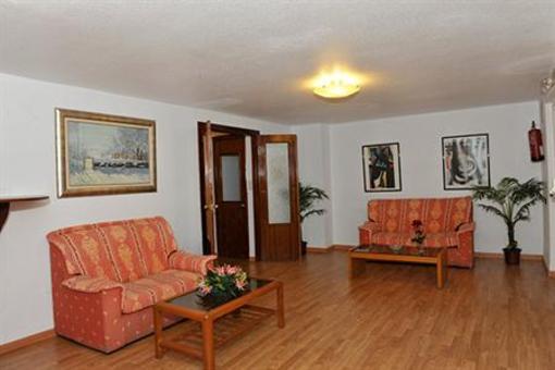 фото отеля Hostal Velilla Almunecar