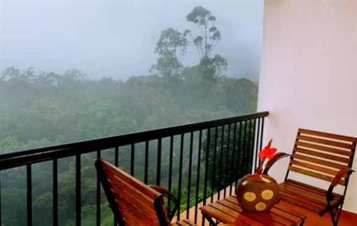 фото отеля Mountain Trail Resort Munnar