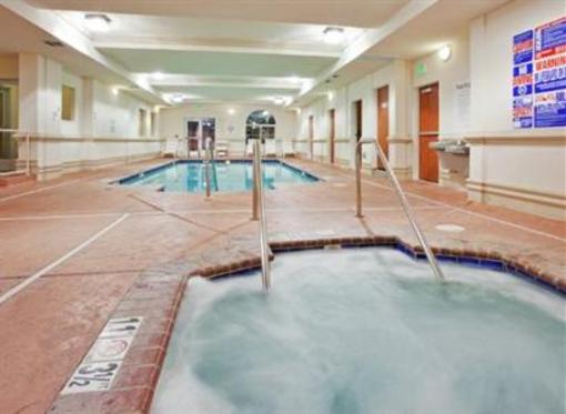 фото отеля Holiday Inn Express Hotel & Suites Oroville Southwest