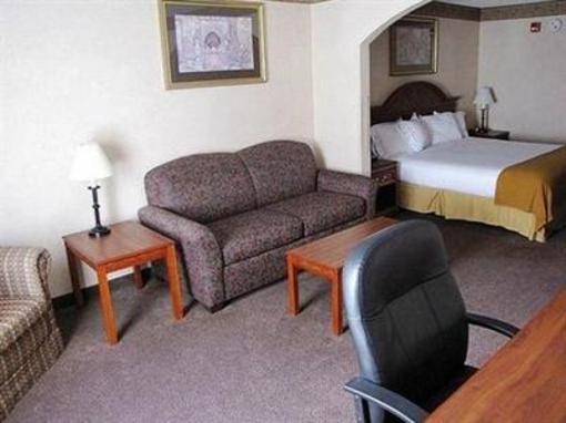фото отеля Holiday Inn Express Hotel & Suites Marysville Ohio