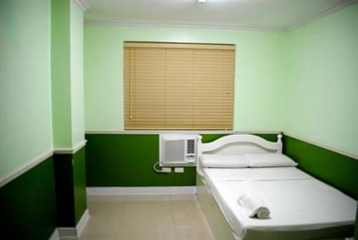 фото отеля Cebu Fiesta Business Suites