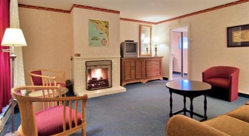 фото отеля Dolphin Inn Carmel By the Sea
