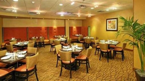фото отеля Doubletree Austin - University Area
